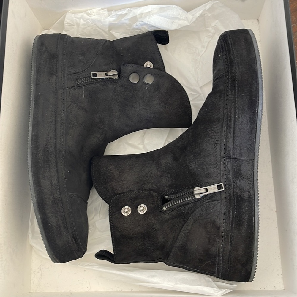 Ann Demeulemeester Suede/Leather booties